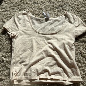 Creme Form fitting baby t